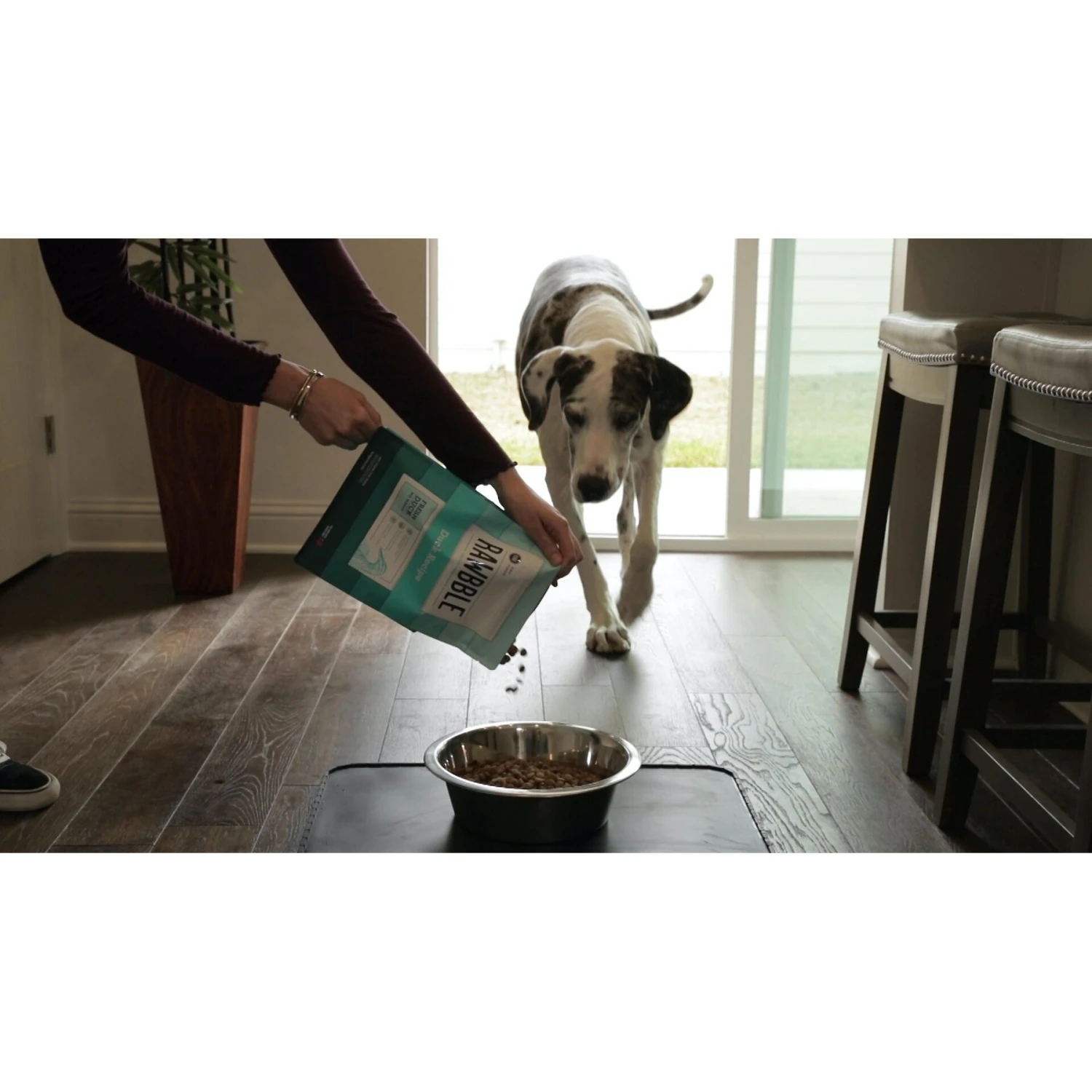 BIXBI RAWBBLE Fresh Lamb Recipe Limited Ingredient Grain-Free Dry Dog Food 5 BIXBI RAWBBLE Fresh Lamb Recipe Limited Ingredient Grain-Free Dry Dog Food - Image 5