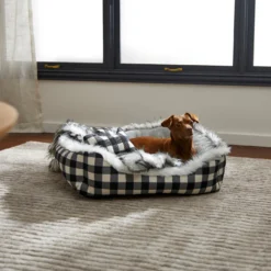 Frisco Buffalo Check Cuddler Pet Bed & Gift Set, Black & White