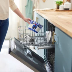 STAR WARS R2-D2 Elevated Melamine Stainless Steel Dog & Cat Bowl, 1.5 Cup -ROYAL CANIN Shop 315278 PT6. AC SS1800 V1647282679